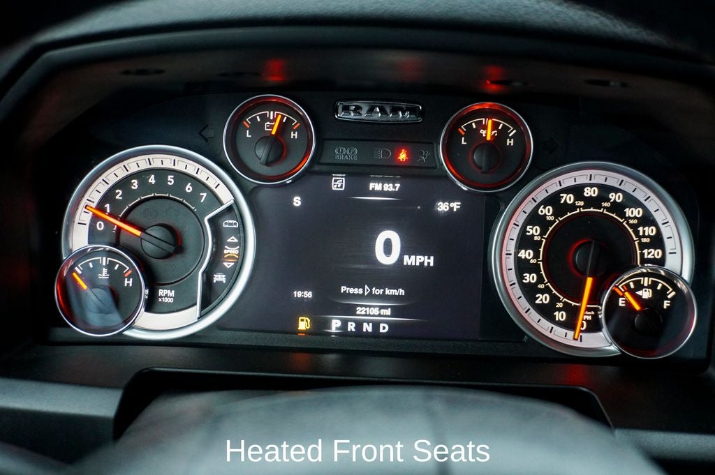 2022 RAM 1500 Classic SLT ParkView Rear Back-Up Camera &Integrated Voice Com