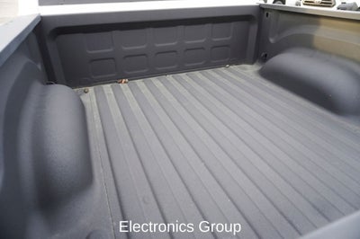 2022 RAM 1500 Classic SLT ParkView Rear Back-Up Camera & Integrated Voice Co