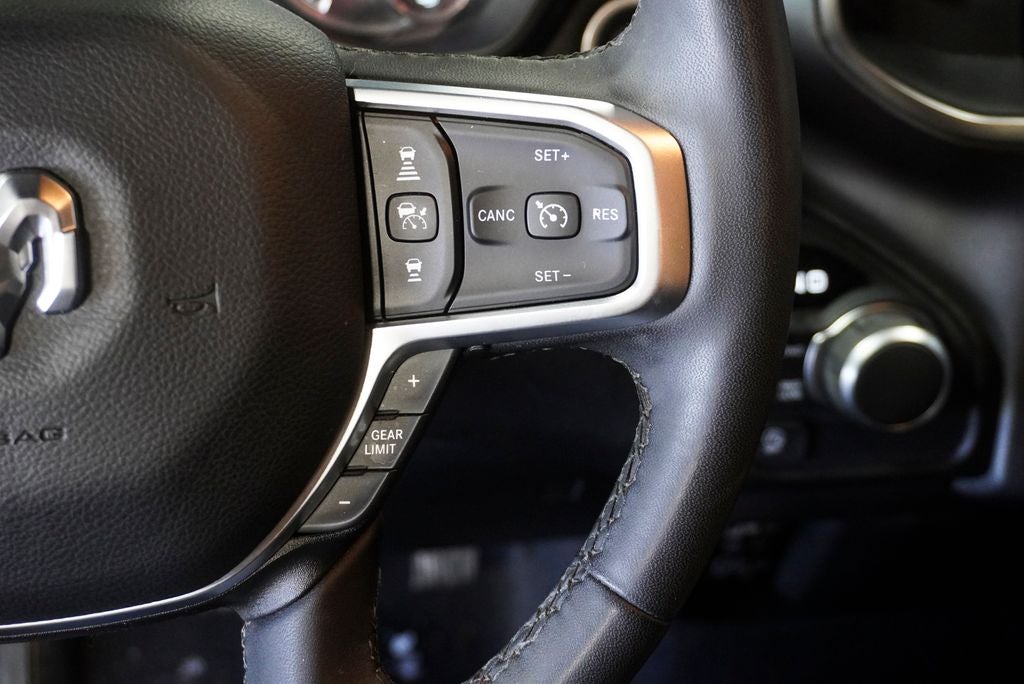 2025 RAM 1500 Big Horn/Lone Star Integrated Voice Command w/Bluetooth