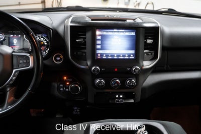 2021 RAM 1500 Big Horn/Lone Star Integrated Voice Command w/Bluetooth &Uconnect 4 w