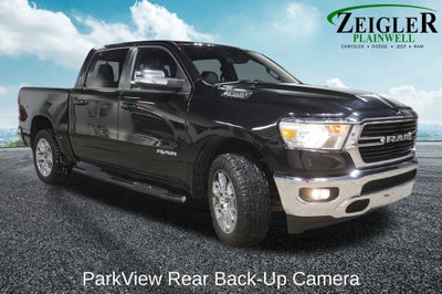 2021 RAM 1500 Big Horn/Lone Star Integrated Voice Command w/Bluetooth &Uconnect 4 w