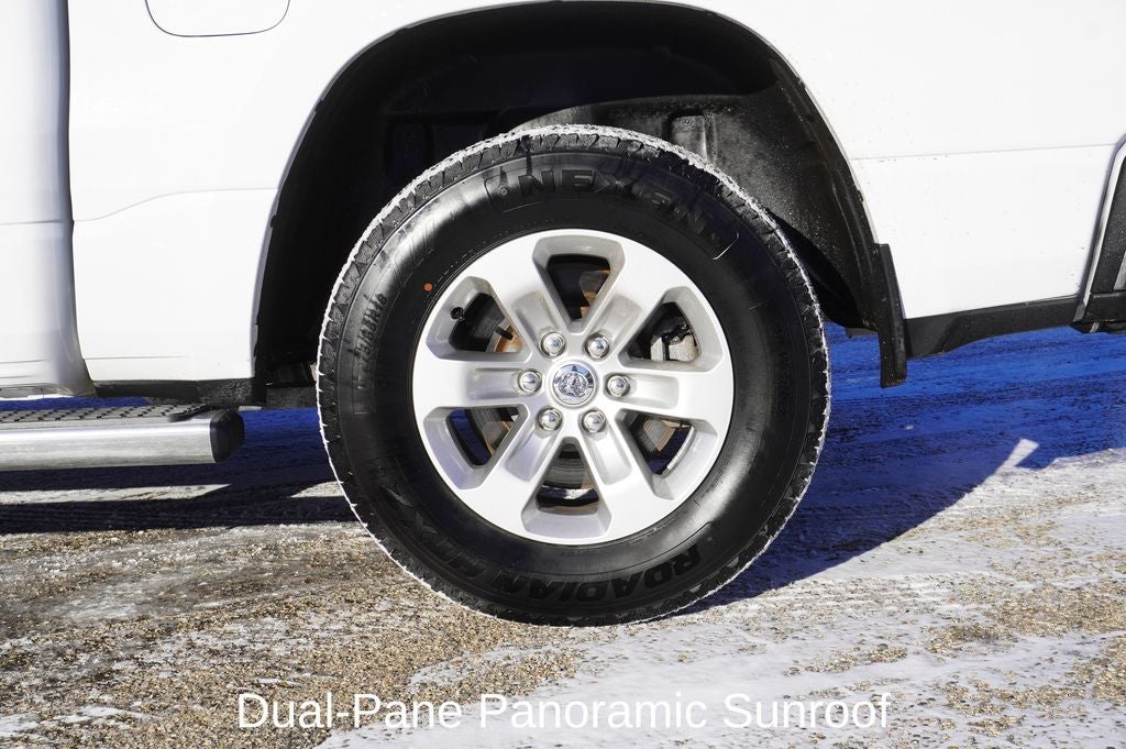 2023 RAM 1500 Laramie 12" Touchscreen Display Navigation System