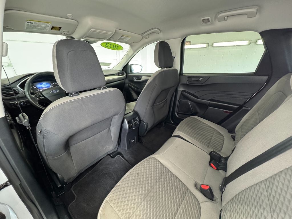 2022 Ford Escape Hybrid SE