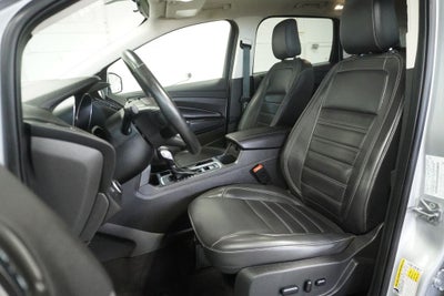 2019 Ford Escape SEL Panoramic Vista Roof