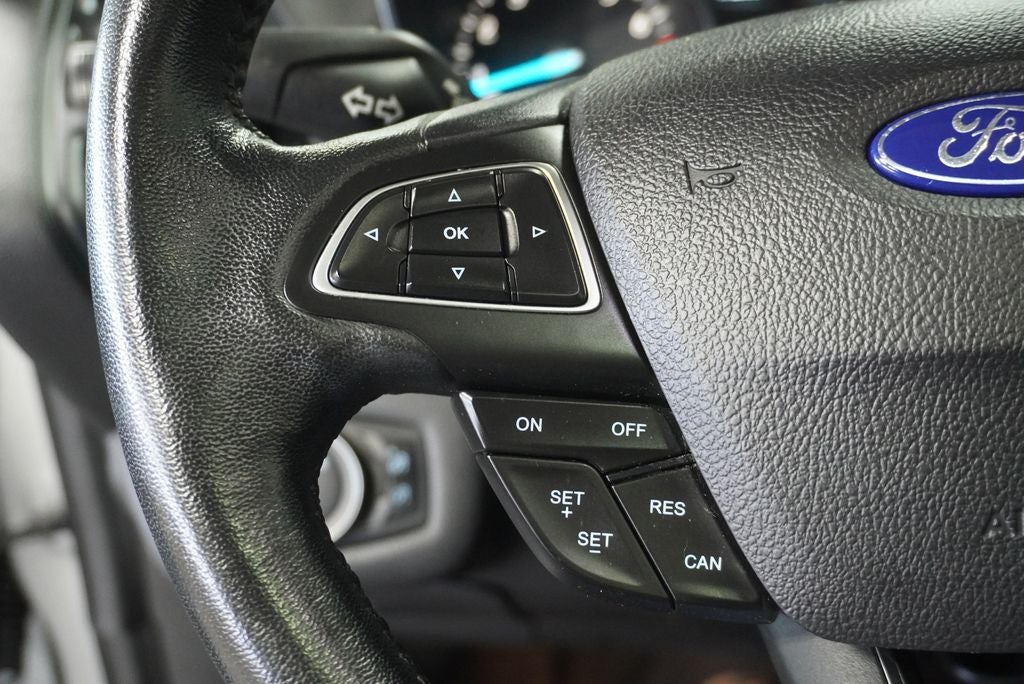 2019 Ford Escape SEL Panoramic Vista Roof