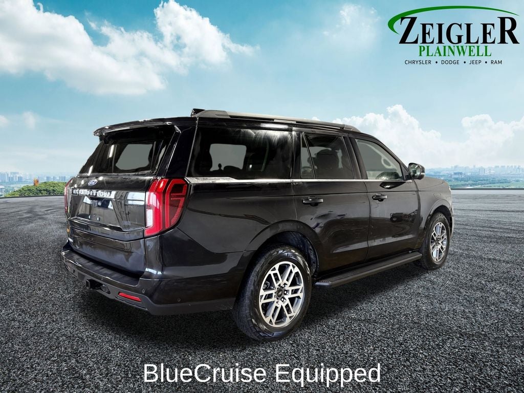 2025 Ford Expedition Active Navigation System