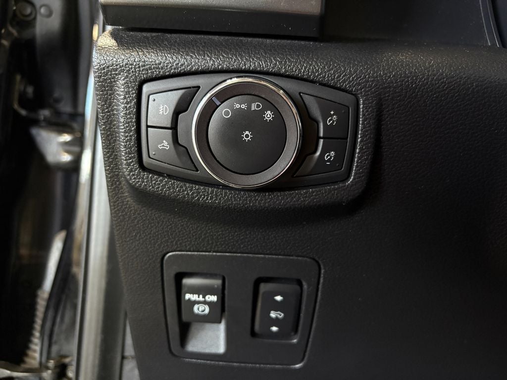 2019 Ford F-150 Lariat Chrome Appearance Package