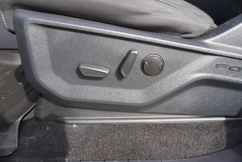 2022 Ford F-150 Base