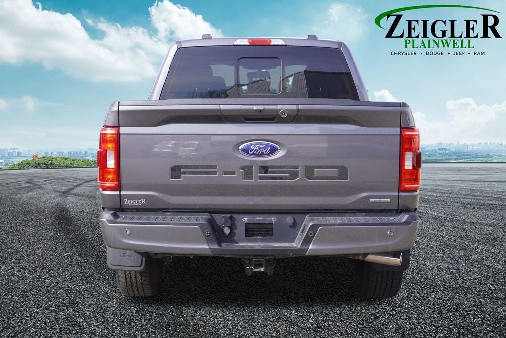 2022 Ford F-150 Base