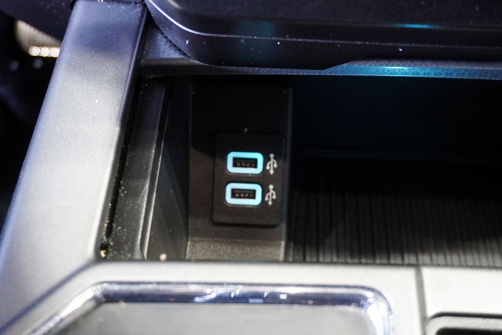 2017 Ford F-150 XLT Rear View Camera w/Dynamic Hitch Assist