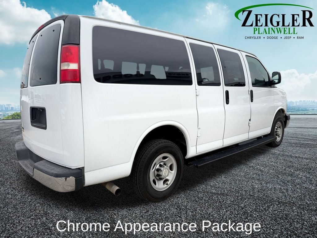 2016 Chevrolet Express 2500 LT Passenger
