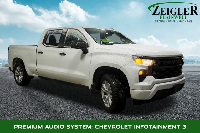 2022 Chevrolet Silverado 1500 Custom Backup Cam & Blue Tooth