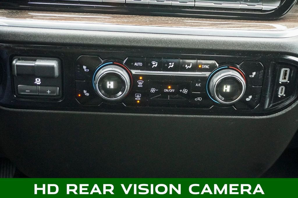 2025 Chevrolet Silverado 1500 LT Navigation System & 12.3" Multicolor Reconfigurabl