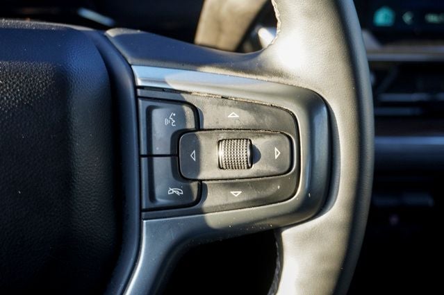 2025 Chevrolet Silverado 1500 LT Navigation System & Apple CarPlay/Android Auto