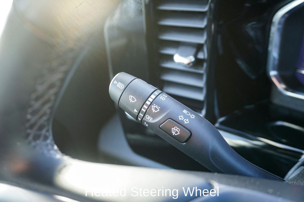 2025 Chevrolet Silverado 1500 LT 12.3" Multicolor Reconfigurable Digital Display &