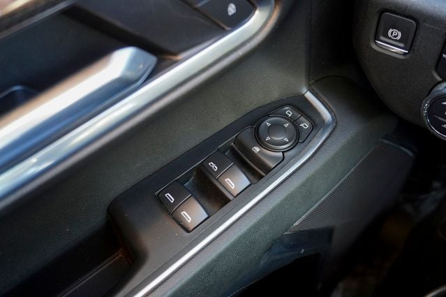 2025 Chevrolet Silverado 1500 LT Navigation System & 12.3" Multicolor Reconfigurabl