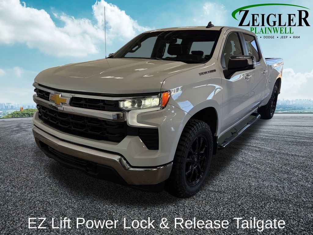 2025 Chevrolet Silverado 1500 LT Navigation System