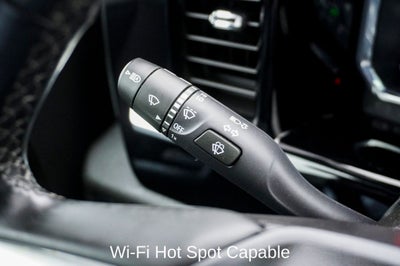 2025 Chevrolet Silverado 1500 LT 12.3" Multicolor Reconfigurable Digital Display &