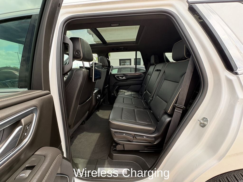 2022 GMC Yukon SLT Premium Package