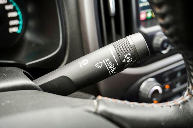 2022 GMC Canyon AT4 w/Leather Exterior Parking Camera Rear & Apple CarPlay/Andro