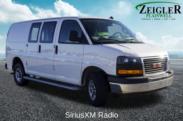 2024 GMC Savana 2500 Work Van Driver Convenience Package