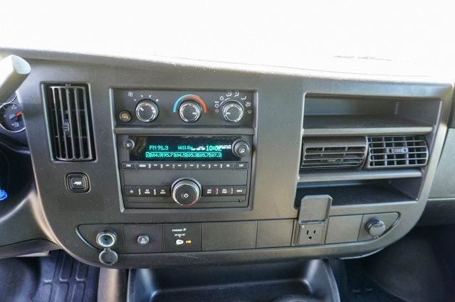 2024 GMC Savana 2500 Work Van Driver Convenience Package