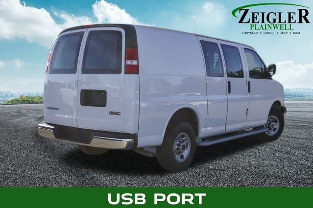 2024 GMC Savana 2500 Work Van Driver Convenience Package