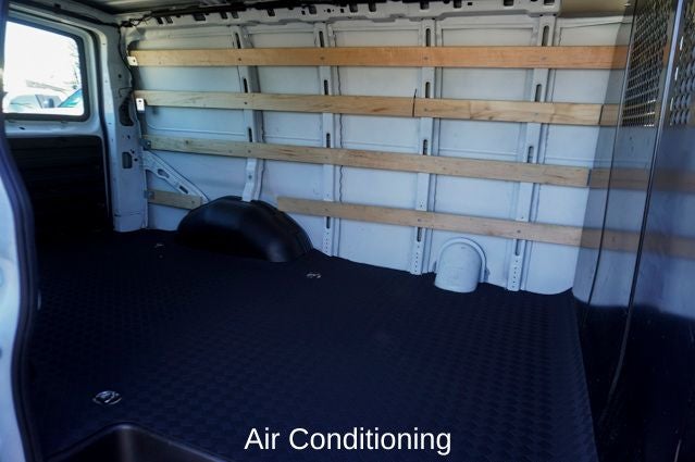 2024 GMC Savana 2500 Work Van Driver Convenience Package