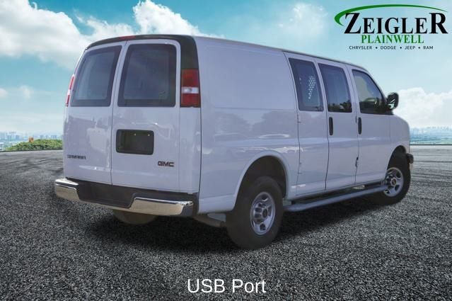 2024 GMC Savana 2500 Work Van Driver Convenience Package