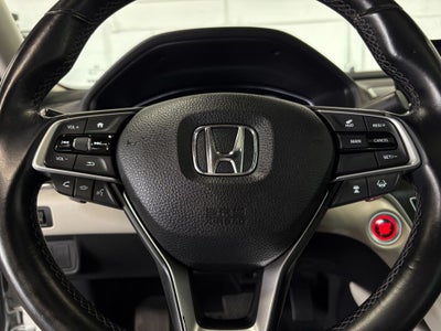 2018 Honda Accord Touring Power moonroof