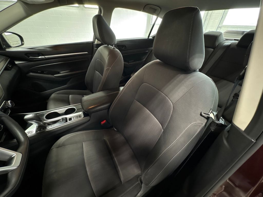 2023 Nissan Altima 2.5 SV Apple Car Play