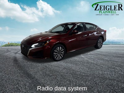 2023 Nissan Altima 2.5 SV Apple Car Play