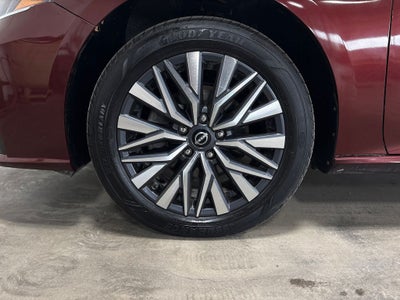 2023 Nissan Altima 2.5 SV Apple Car Play