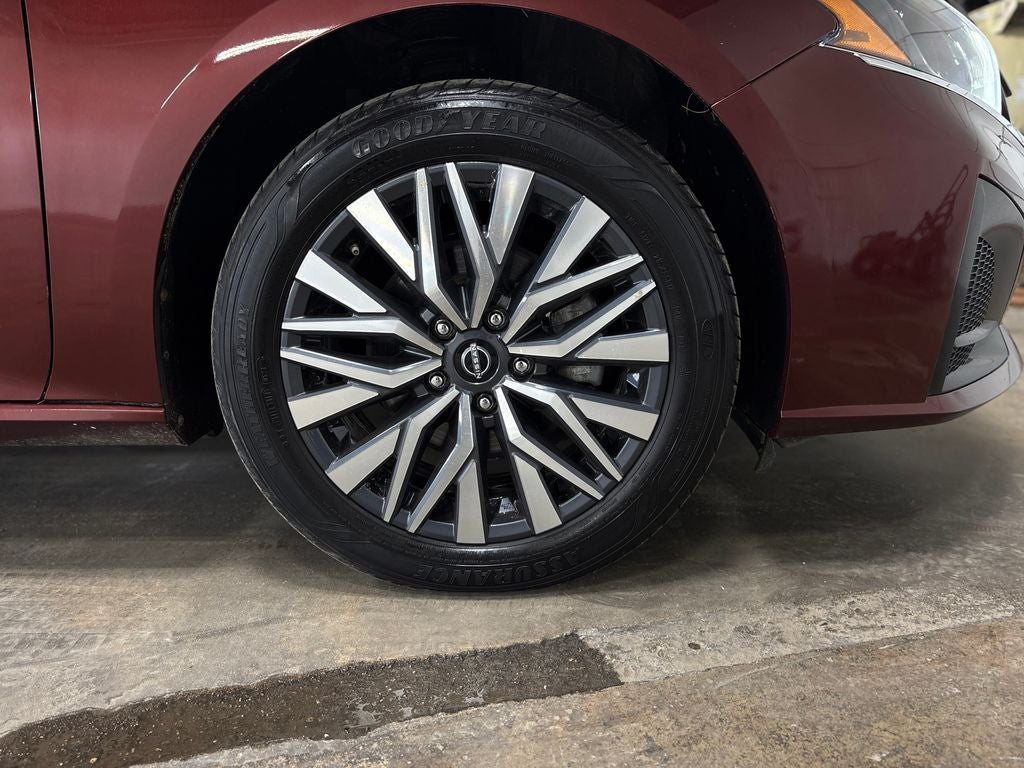 2023 Nissan Altima 2.5 SV Apple Car Play