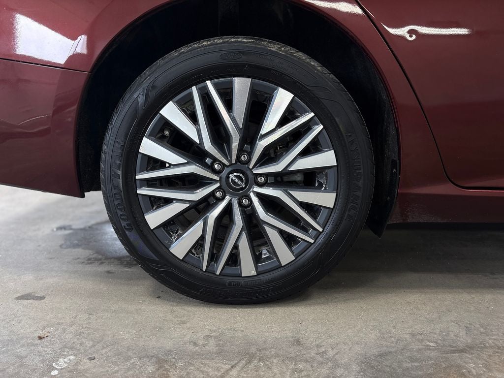 2023 Nissan Altima 2.5 SV Apple Car Play