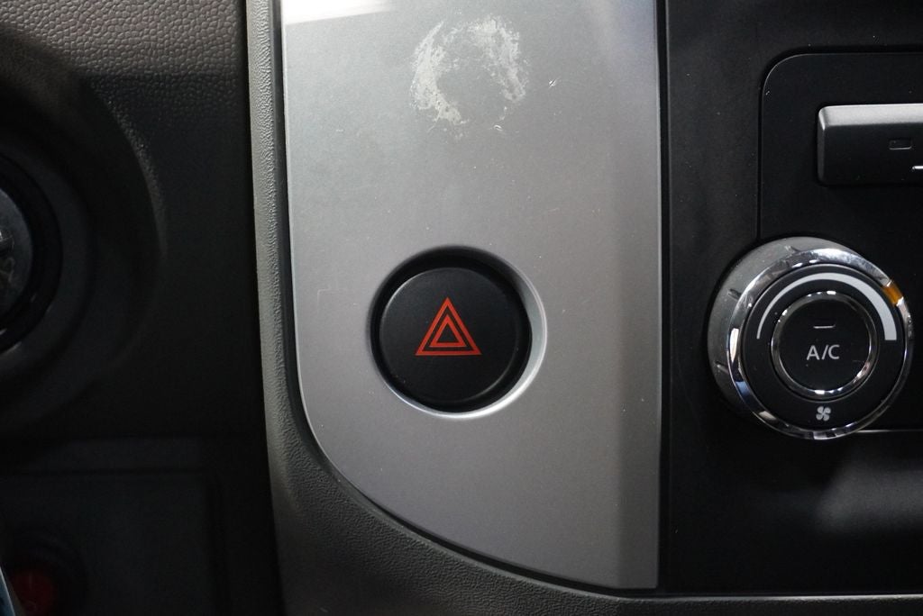 2016 Nissan Frontier SV Remote keyless entry