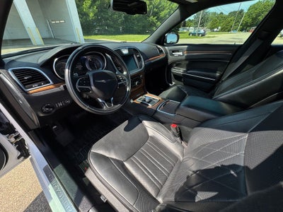 2016 Chrysler 300 C Platinum Power moonroof
