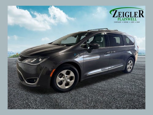 2018 Chrysler Pacifica Hybrid Touring L