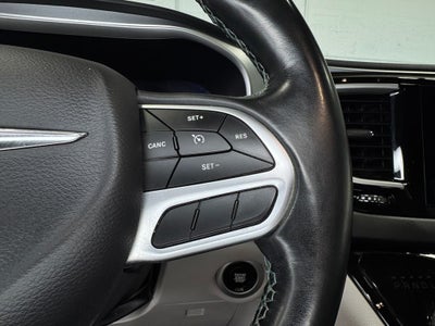 2018 Chrysler Pacifica Hybrid Touring L