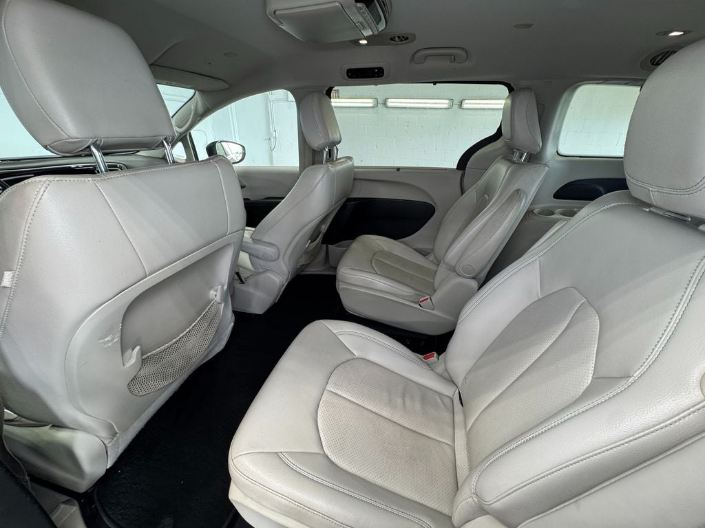 2018 Chrysler Pacifica Hybrid Touring L