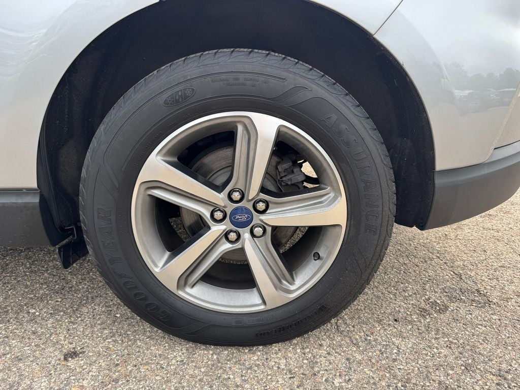 2020 Ford Edge SEL Panoramic Vista Roof