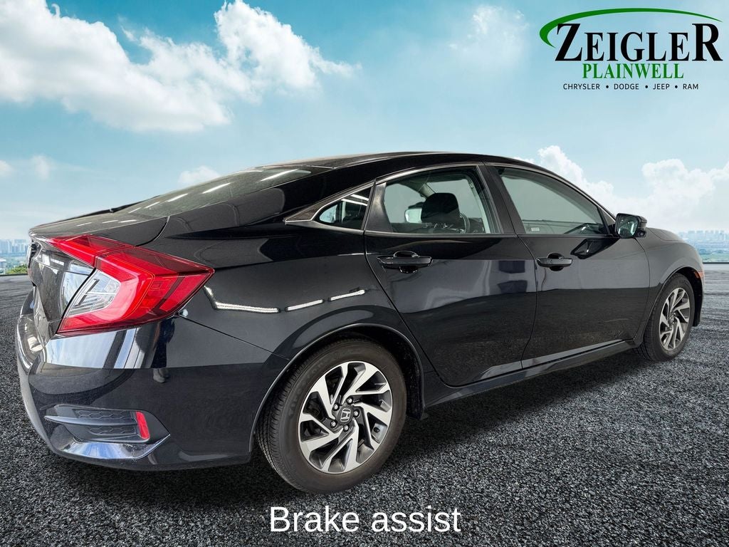 2016 Honda Civic EX Radio: 180-Watt AM/FM Audio System