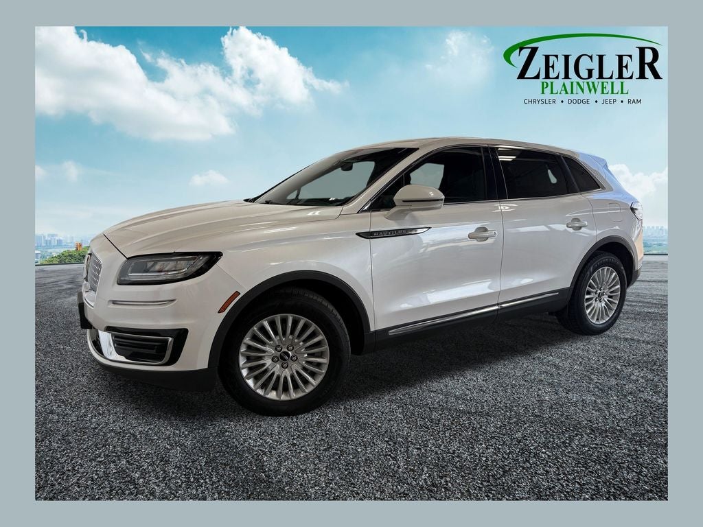 2019 Lincoln Nautilus Standard Alloy wheels