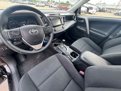 2018 Toyota RAV4 XLE Power moonroof