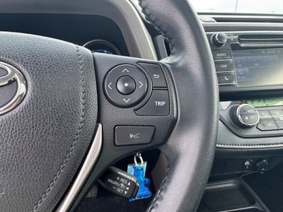 2018 Toyota RAV4 XLE Power moonroof