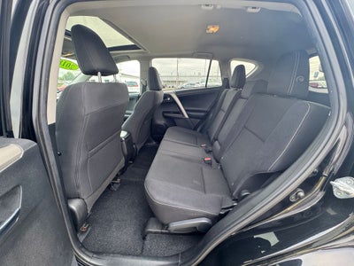 2018 Toyota RAV4 XLE Power moonroof