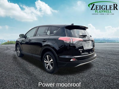 2018 Toyota RAV4 XLE Power moonroof