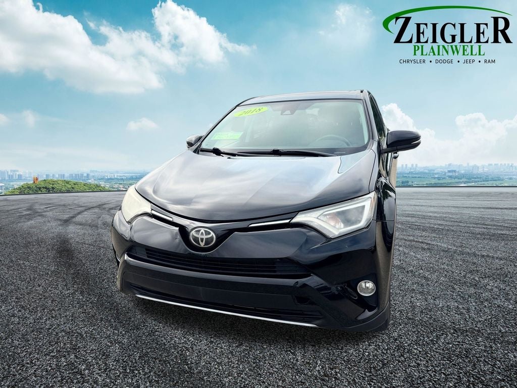 2018 Toyota RAV4 XLE Power moonroof