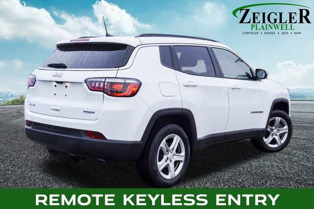 2023 Jeep Compass Latitude LEATHER HEATED SEATS