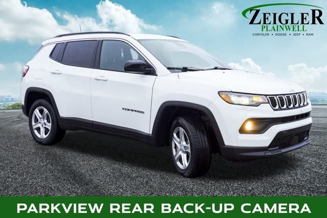 2023 Jeep Compass Latitude LEATHER HEATED SEATS
